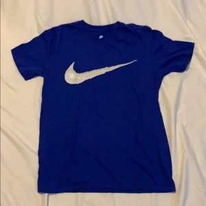 Nike t-shirt